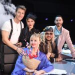 Alex Sparrow Instagram - The Masked Singer 🎭 New episode 👌 Уже через час на НТВ! Шикарные номера, великолепные песни! В сегодняшнем выпуске я решил дать вам возможность максимально насладиться выступлениями участников и речами моих замечательных коллег ❤️