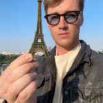 Alex Sparrow Instagram - Magical Eiffel Tower! #TaaDaaam !
