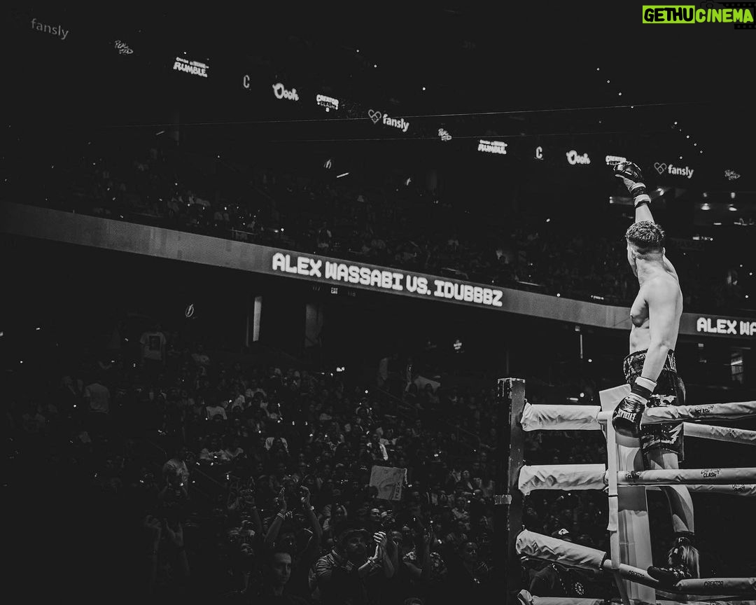 Alex Wassabi Instagram - This weekend was my Pro Debut Fight. Came back with the W & a brother for life! Thanks to @idubbbz @thecreatorclash for letting me be apart of something so incredible! 2nd fight complete and weβre just getting started π₯π΅ππ₯ Amalie Arena