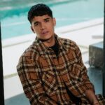 Alex Wassabi Instagram - whose text do you think I’m waiting for? 💬
