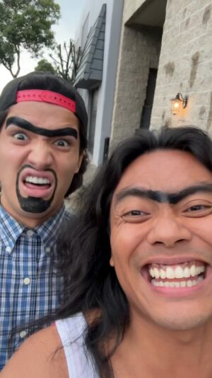 Alex Wassabi Instagram - Day 6 of running 1 inch for every follower we have - How should we run next? Backwards, High, or Underwear?