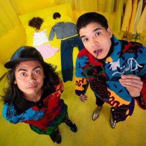 Alex Wassabi Instagram - Guess who got back together! ♥️
Vids are live now! *link in bio*