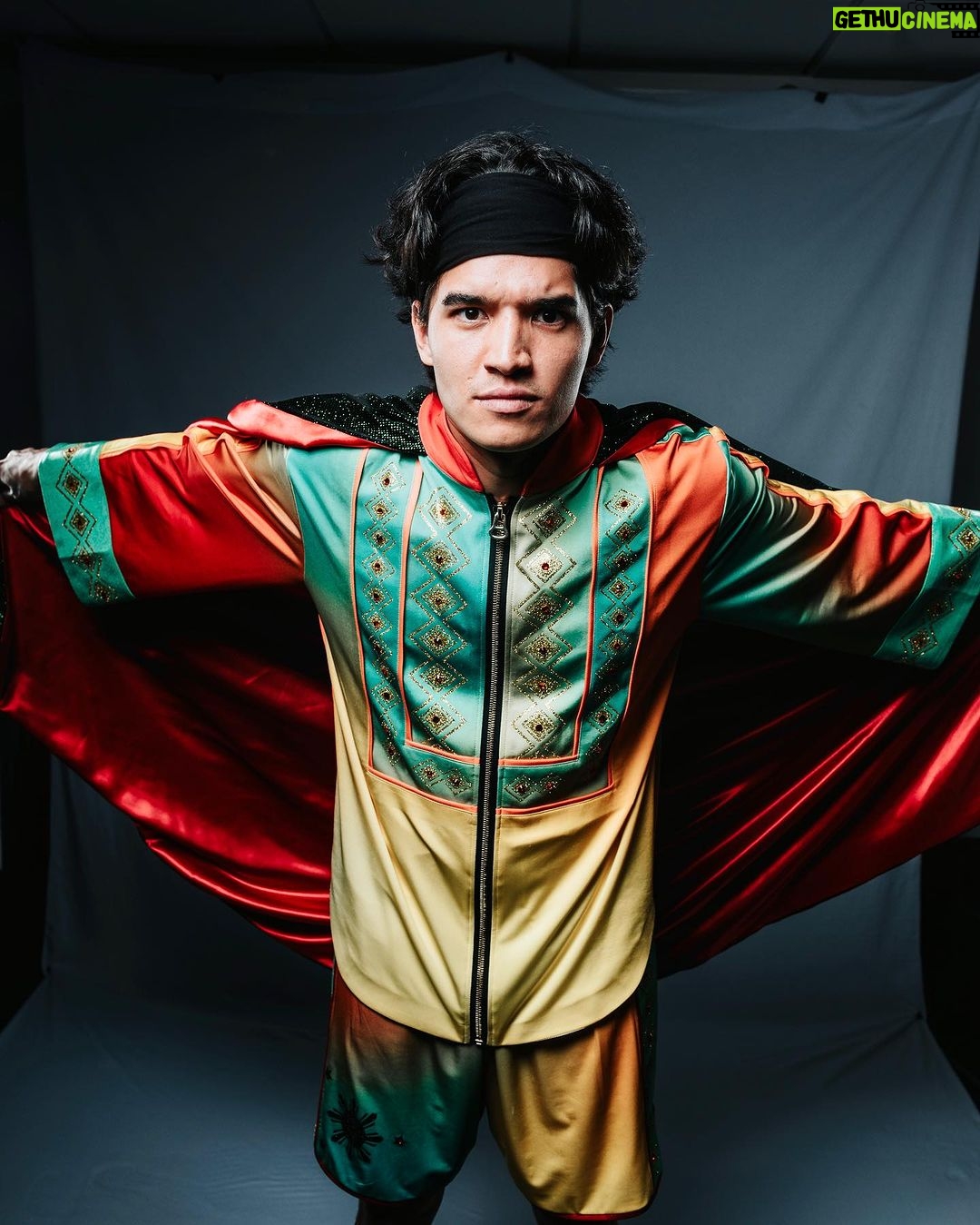 Alex Wassabi Instagram - Rocking the first ever Barong x Boxing Outfit for my @misfitsboxing DEBUT! 🔥🥊🇵🇠(PPV link in bio) @mf_daznxseries @daznboxing Manchester, England, UK