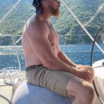 Alexander Dreymon Instagram - When you’re sailing, but all you can think about is motorboating… #boobies