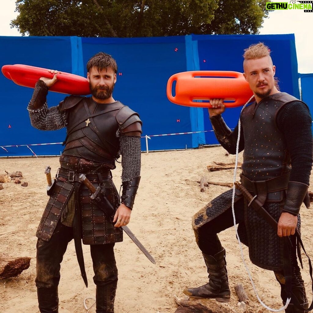Alexander Dreymon Instagram - Beaches have never been safer thanks to Uhtred Hasselhoff and Finan Anderson