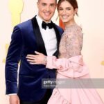 Alexander Dreymon Instagram - Date night with @aw. No big deal. #oscars @theacademy Styled by the fabulous @warrenalfiebaker Thank you @brunellocucinelli_brand for the gorgeous tux! Tailored by @cestlavie_violette Watch: @omega Photo credits @gettyimages, @gettyentertainment &: 1. Arturo Holmes @arturoholmesphotos 2. Frederic J. Brown @frederic.brown 3. Kevin Mazur @kevinmazur 4. Lexie Moreland @lexieblacklock & @wwd