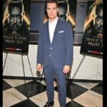 Alexander Dreymon Instagram - Could not be more grateful to the fans who traveled far and wide to attend the #SevenKingsMustDie screening at the @paristheaternyc. Your passionate enthusiasm made this night unforgettable. Thank you so much for your love and support.  There are so many people to thank for bringing this event to life. To @netflix @carnivalfilms and @universalintlstudios as well as the amazing teams at Shelter PR and PSI. You went above and beyond to make this a perfect evening. Last but not least, @mtvioral (Gersh) and Jason Weinberg (Untitled), thank you! Stylist: @warrenalfiebaker 💪💕 Outfit: @brunellocucinelli_brand Tailor: @cestlavie_violette Photo Credit: Andrew H. Walker/Shutterstock @Shutterstocknow Video credit: @reginarasa