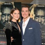 Alexander Dreymon Instagram - Could not be more grateful to the fans who traveled far and wide to attend the #SevenKingsMustDie screening at the @paristheaternyc. Your passionate enthusiasm made this night unforgettable. Thank you so much for your love and support.  There are so many people to thank for bringing this event to life. To @netflix @carnivalfilms and @universalintlstudios as well as the amazing teams at Shelter PR and PSI. You went above and beyond to make this a perfect evening. Last but not least, @mtvioral (Gersh) and Jason Weinberg (Untitled), thank you! Stylist: @warrenalfiebaker 💪💕 Outfit: @brunellocucinelli_brand Tailor: @cestlavie_violette Photo Credit: Andrew H. Walker/Shutterstock @Shutterstocknow Video credit: @reginarasa