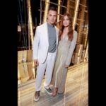 Alexander Dreymon Instagram - Thank you @giorgioarmani for having us at your pre-Oscar party in honor of now best actress winner @michelleyeoh_official 🥯🥳👏 #oscars #armani #everythingeverywhereallatonce