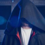 Alexander Petrov Instagram - У всех свои секреты, но иногда ими можно делиться 🕵️‍♂️ Должен признаться... Я состоял в тайном обществе МТС @mts.official, а теперь оно стало явным! Тариф для своих — это всего 250 рублей в месяц за большой пакет минут, ГБ и смс. И с этого момента такая привилегия открыта для новых абонентов. Все свои!😉