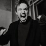 Alexander Petrov Instagram - #Repost @gqrussia Александр Петров @actorsashapetrov долгое время не давал интервью – мы решили это исправить. Тем более, что через неделю с его участием выходит серьезный фильм «Человек божий». Мы уже посмотрели картину, поговорили о ней с актером, а также обсудили власть, выход из зоны комфорта и многое другое. Читайте интервью по ссылке в сторис. 📸 @slozhnoevprostom 📝 @petrosyes #gqpeople