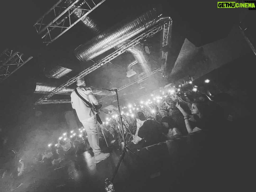 Alexander Petrov Instagram - @maxscotch @oceanjetband 🤟👏👏👏