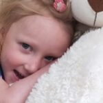 Alexander Petrov Instagram - Всем привет!!! Этот пост - МИНУТА Вашего времени, возможно, самая главная минута, например, за этот день Вашей жизни! Каждый раз, когда обращаюсь за помощью в инстаграм, проверяю всё сам, общаясь с родителями ребёнка, которому нужна помощь! Поэтому можете доверять! Для меня моя профессия - это, конечно же, радость, я фанат своего дела, но главным предназначением считаю - ПОМОЩЬ ЛЮДЯМ, на сколько могу, и каждый раз становясь чуточку популярнее и богаче (и внутренне и финансово) я думаю не о себе, а только о том, что это может быть полезным для помощи! МИЛЕНА ЛАМОВА, @lamova.milena ,3 года, город Ярославль, диагноз: врождённый порок сердца, множественные ДМЖП по типу единственного желудочка, хроническая артериальная гипоксемия. НУЖНА СРОЧНАЯ ОПЕРАЦИЯ в Америке, в Boston Children Hospital, с помощью которой появляется шанс на жизнь прекрасной девочки. Помогать очень просто! Вам всем это вернётся многократно! Испробовано на себе! На видео - мама Милены, с которой мы общались - Анна, дальше на фото - Милена. РЕКВИЗИТЫ ДЛЯ СБОРА СРЕДСТВ: Карты мамы (СБЕР): - Анна Анатольевна Ламова Тел.: +7(980)659-34-05 📌 СБЕРБАНК: 5469 7700 1676 7122; 📌 ТИНЬКОФФ: 5536 9137 9812 0974; 📌 ВТБ: 4893 4702 6401 3399; 📌 ЮMoney: https://yoomoney.ru - 4100116554827437; 📌 Paypal: https://paypal.com - paypal.me/lamovaAA (anna.omileni@gmail.com; тел.: 8(980)659-34-05); 📌 Payeer: https://payeer.com - №сч.: P1045684544. 📌 QIWI-кошелек: номер карты: 4890494759460975 или по тел.: +7(980)659-34-05. В аккаунте Милены, его ведёт мама - Анна, Вы сможете проследить за сборами. Как только соберётся необходимая сумма - я сразу об этом сообщу! Уверен, среди тех, кто на меня подписан не мало богатых людей, которые смогут закрыть сбор ещё быстрее. Спасибо!!! Всем здоровья и добра!