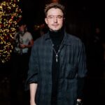 Alexander Petrov Instagram - С женой ❤️ на премьере фильма Романа Полански «Дворец». С 23 ноября в кино! | фото @ugolphoto Кинотеатр Москва