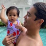 Alexander Rendell Instagram – Guess whos back? Back again? Babies back babies back babies back …. #eminem