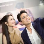 Alexander Rendell Instagram - สายนักเดินทางทั้งหลายครับ! ต้องมีเเล้วนะครับ บัตรเครดิตยูโอบี คริสฟลายเออร์ เพราะการเดินทางเเละการแลกไมล์กลายเป็นเรื่องง่ายขึ้น รูดบัตรปุ๊ปก็กลายเป็นไมล์ทันทีเลย เเละค่าดำเนินการก็ไม่เเพงด้วยครับ ต้องมีเเล้ววว #UOBKrisFlyer