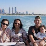 Alexander Rendell Instagram - Family time in Dubai ❤️