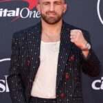 Alexander Volkanovski Instagram - Great way to wrap up #UFC290 at the #ESPYS
