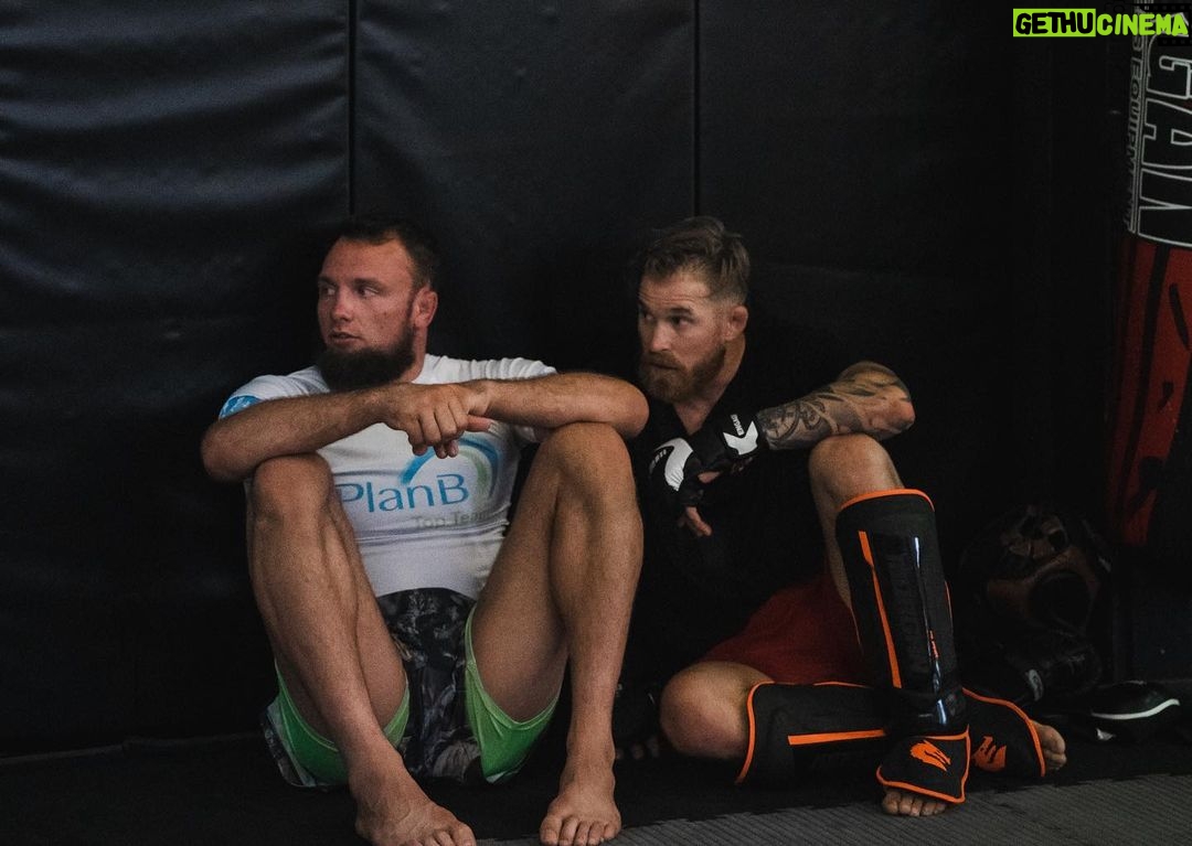 Alexander Volkanovski Instagram - Time to thank everyone that helped me prepare for this one. It was definitely a long camp and many spent time away from loved ones, time studying tape, put their bodies on the line, and I’m forever thankful for their commitment. ❤️ Freestyle MMA