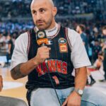 Alexander Volkanovski Instagram - Let’s go @illawarrahawks !! 😤 John Cain Arena