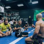 Alexander Volkanovski Instagram - As my wise coach Joe Lopez has always told me… “The inches we need are everywhere around us and on this team, we fight for that inch. On this team, we tear ourselves and everyone else around us to pieces for that inch”. #superbowlsunday Anaheim, California