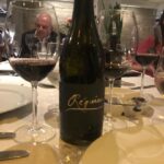 Alexandre Garcia Instagram - No YouTube, lembrei que meu aniversário também é o Dia do Tempranillo. Como prometi, no jantar abrimos três garrafas de um tempranillo de Peñafiel.