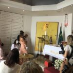 Alexandre Garcia Instagram - Batizado do Davi na Capela de N S Aparecida, sob a estátua do Redentor, pelo Padre João Damasceno.