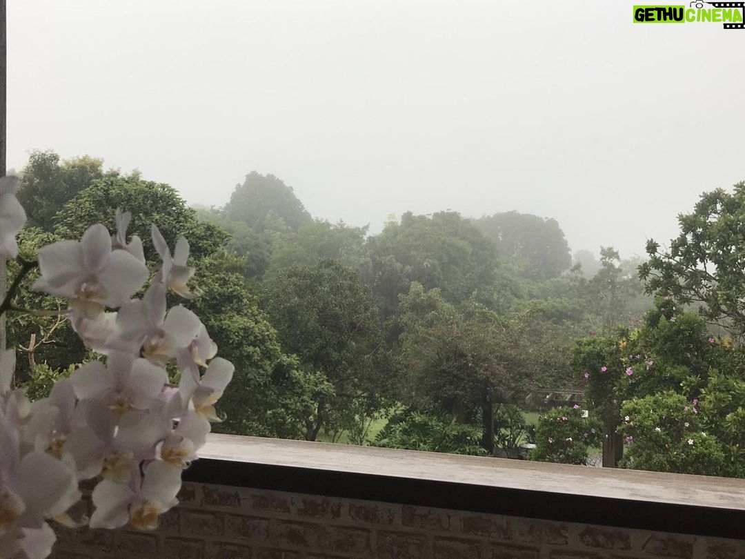 Alexandre Garcia Instagram - O céu de inverno baixou no DF.