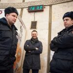 Alexey Navalny Instagram - Доказательством преступного характера деятельности Навального Алексея Анатольевича также является его установленная связь с американским миллиардером Уорреном Баффетом и использование экстремистских лозунгов в адресах Bitcoin-кошельков (смотрите в карусели). Наш потрясающий процесс, полный убедительных доказательств моей вины, а также вины Даниэля Холодного (про него вообще все свидетели, кроме одного, сказали: «Я не знаю, кто это»), подходит к концу. Остались только прения, последнее слово и приговор. Хочу поблагодарить всех свидетелей, пришедших в суд, чтобы выступить на стороне защиты. Ну, кроме Яшина, Кара-Мурзы, Останина и Чанышевой. Чего их благодарить — их никто и не спрашивал, просто вывели из камер на видеоконференцию по запросу суда, и всё. Ха-ха-ха