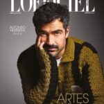 Alfonso Herrera Instagram - #LlegóLOfficiel. El actor mexicano @ponchohd en nuestra edición junio - julio. “Todas las respuestas están en el texto, la cuestión es cuánto escarbas el texto. Si sigues buscando, sigue apareciendo. Leo, releo y, en esos procesos, vas desmenuzando. Además, hay diferentes lecturas. La primera es entender el guión: me gusta o no. Si lo acepto, cuáles son mis impresiones; empiezas a escribir ideas y anotaciones y así. Ese es mi método de trabajo” Fotografías: @german.romani. Estilismo: @delfina_tulli. Realización: @laramartinsen. Maquillaje y peinado: @joaquinvegacaro. Posproducción: @reto.studio. Entrevista: @celenasimbera. L'Officiel Argentina presente en todas las plataformas. Tu revista favorita en una experiencia integral. Próximamente en kioscos y, en su versión digital, a través de la plataforma Zinio. Además todas las últimas noticias en lofficiel.com.ar. ¡Estamos en línea con vos! #LlegóLOfficiel #PonchoHerrera