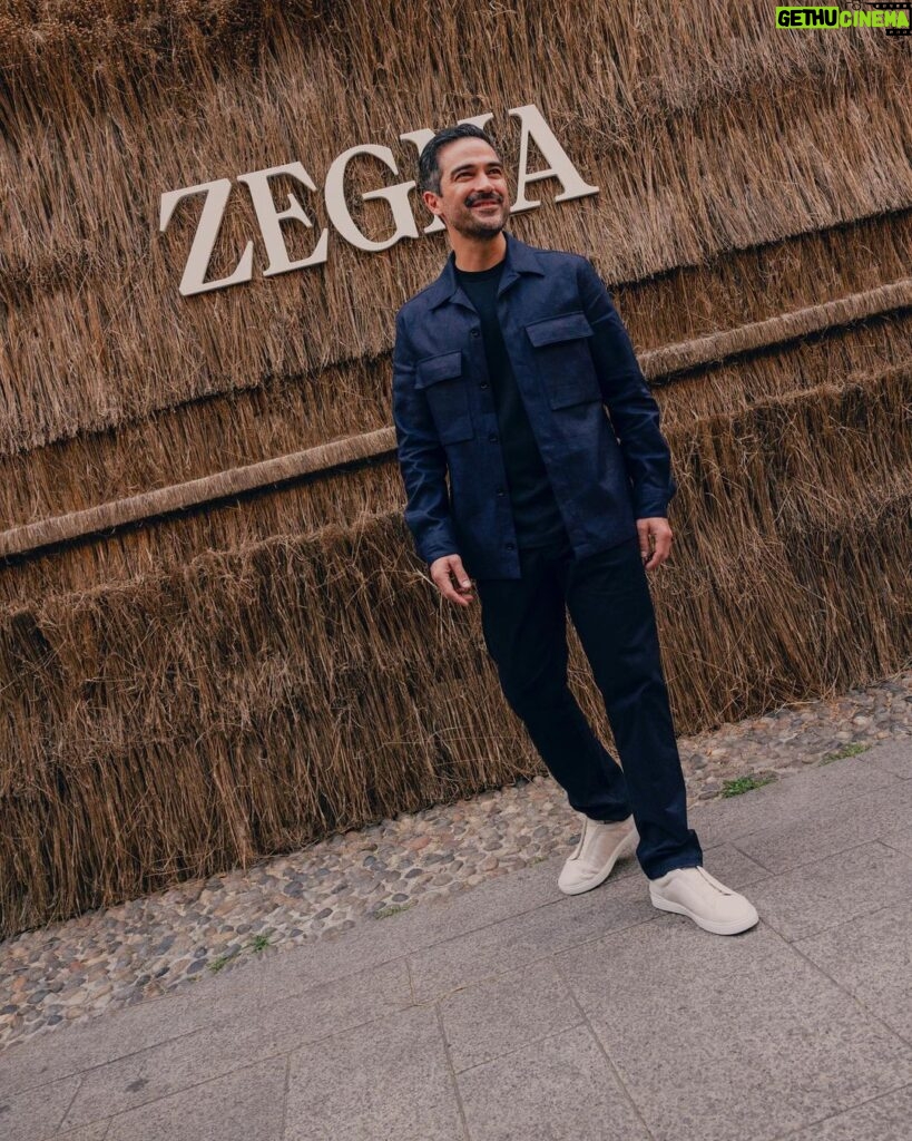 Alfonso Herrera Instagram - La última y nos vamos… Gracias por todo @zegnaofficial #ZegnaSS24 Milano, Italia