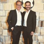 Alfonso Herrera Instagram - ¡Gracias @baretzkinicolas! ¡Gracias @montblanc! ¡Gracias querida @lore.ponceleon y @padegrandi! Feliz de hacer equipo. London, Unιted Kingdom