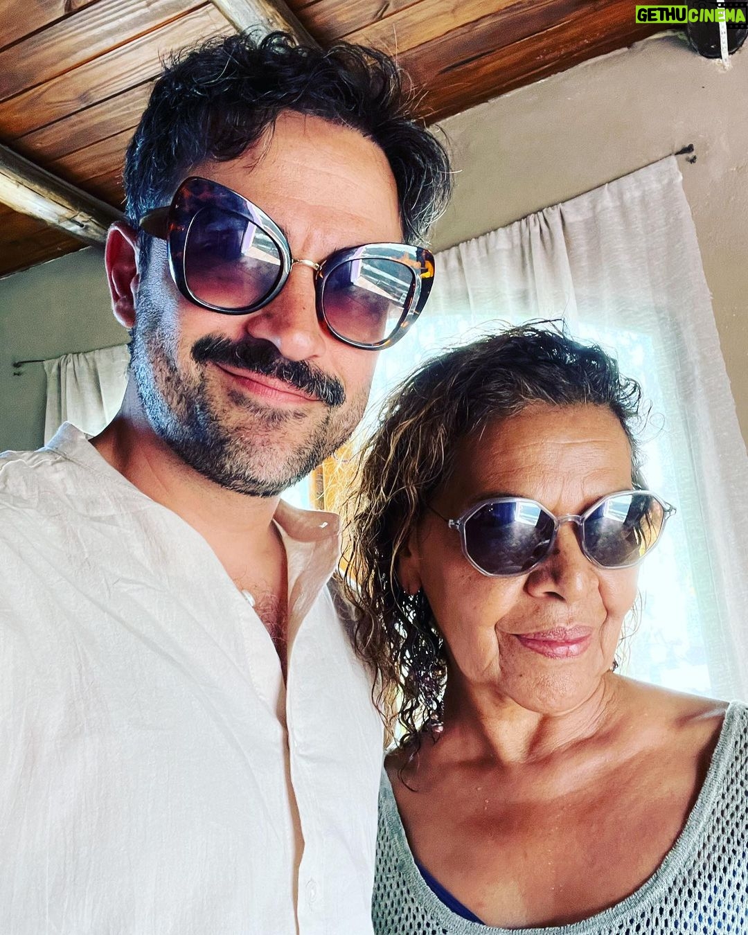 Alfonso Herrera Instagram - Con la fantástica @susanavarelaactriz