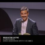 Alfonso Herrera Instagram - Gracias @premiosondas @la_ser Málaga, España