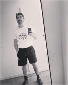 Alfonso Herrera Instagram - Las medialunas no se queman solas… 🥹 Ciudad Autónoma de Buenos Aires