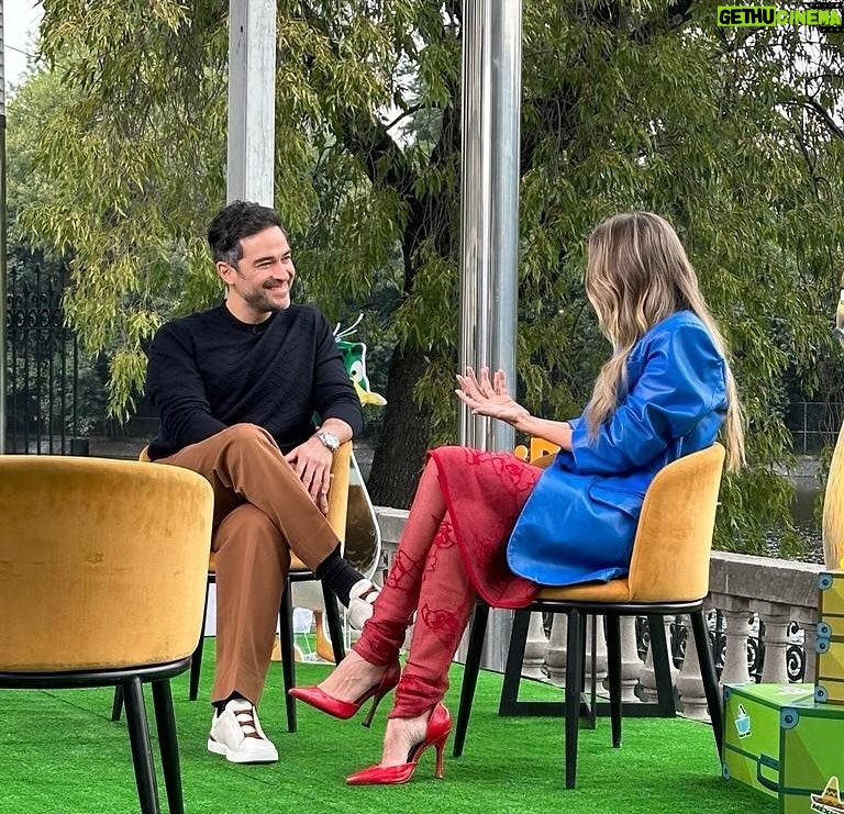 Alfonso Herrera Instagram - Junket patos ¡Estreno 14 de Dicimebre!