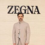 Alfonso Herrera Instagram - Increíble el desfile de @zegnaofficial @Zegnaofficial @AlessandroSartoriOfficial #ZEGNAFW24 #OASICASHMERE