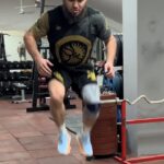 Ali Bagov Instagram - Самоанализ, самодисциплина, самообразование, самоусовершенствование. Ни шагу назад, всегда вперед.🌪️ @musa_hashpakov_ 🦾 сегодня был пожарь просто брат 🦿🔥🔥