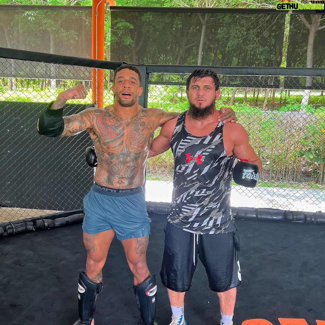 Ali Bagov Instagram - On base, straight from Thailand👊🏽 Phuket, Thailand