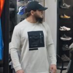 Ali Bagov Instagram - Для тех, кто мечтает о великом и не сомневается в своём мужестве, найдётся место на вершине…