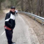 Ali Bagov Instagram - Каждый человек должен сам спасать своё тело и душу. Те, кто надеется, что их спасут другие, будут разочарованы. Гора Чегет 3100 м