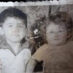 Ali Fadil Instagram - هذه صورتي اني واوس واضح جدا اني عاليمين ابو شعر المكعكل واوس هو نفسه اوس ما تغير بي شي @awosalhlfe