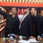 Ali Fadil Instagram - حلقة نااااااااااااااااارية بوجود ضيوف مثيرين للجدل وكوميديا ثكيييييلة #الاخيرة_خطيرة