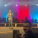 Ali Jassim Instagram - كلي فخر واعتزاز لوقوفي على هذا الصرح العظيم مسرح #مهرجان_بابل_الدولي الفرحه الي أنتابتني وأني معاكم ماتنوصف ياحبايبي❤️ كلي فخر بشوفتكم جمهوري وأهلي وناسي واخيراً لتقينا على أرض عراقنا العظيم 🇮🇶 العراق يستاهل فرحه ويستاهل كلشي حلو بالدنيا