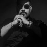 Ali Jassim Instagram - شنو حابين يكون العمل القادم فرح وحب ؟🤍 لو حزن وفراق؟💔