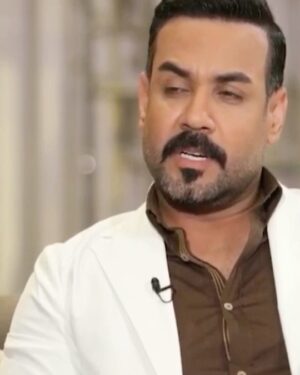 Ali Jassim Instagram - #مقتطفات
من برنامج #شو_القصة 
مع #رابعة_الزيات 
وصلت بفضل الله وحبكم 🤍
#مليارين_مشاهد لمجموع الاعمال على #يوتيوب