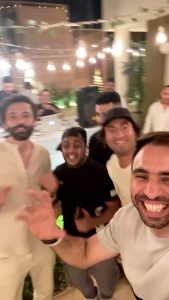Ali Rabie Instagram - @karimmahmoudabdelaziz 🎂 @mohamedanwar71 @osossssssss @ahmedshamy1 😀😀 سطلانه لناااا @waleyyy_