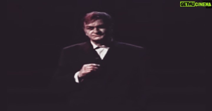 Ali Shadman Instagram - آقای فتحعلی اویسی از صمیم قلب آرزو میکنم سالم و سرحال باشید ؛ سال ها به ما حال خوب دادید ، الهی حالتان خوب باشد ... 🌱