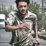 Ali Shadman Instagram – « مُردن در آب مطهر »
نویسنده و کارگردان : نوید محمودی
تهیه کننده : جمشید محمودی
✌🏽
عکس از : @peymandadashzadeh