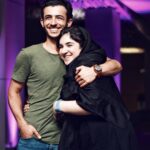 Ali Shadman Instagram - گَر همه عالم شُد آکنده زِ غَم تو بخند ؛ تو عالم اَمر منی ... «هزلیات شادمان» #خواهر عکس‌ از : @imankiadarbandsari_pic